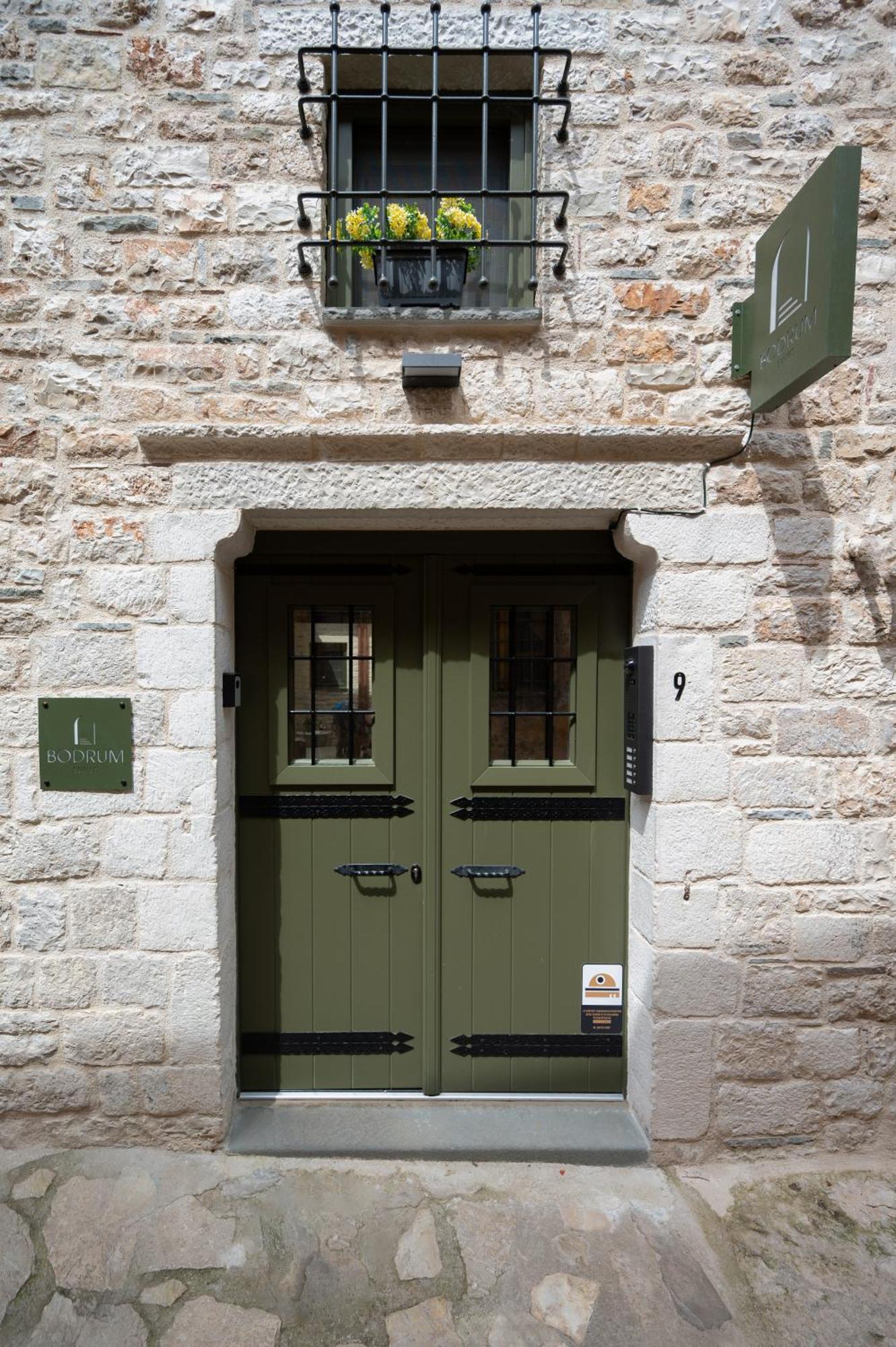 Bodrum Suites Ioannina Exterior photo
