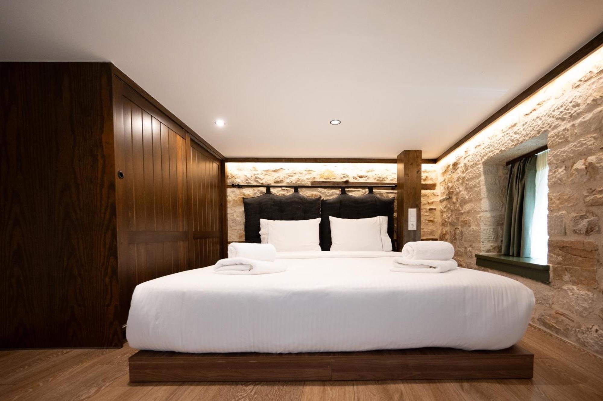 Bodrum Suites Ioannina Exterior photo
